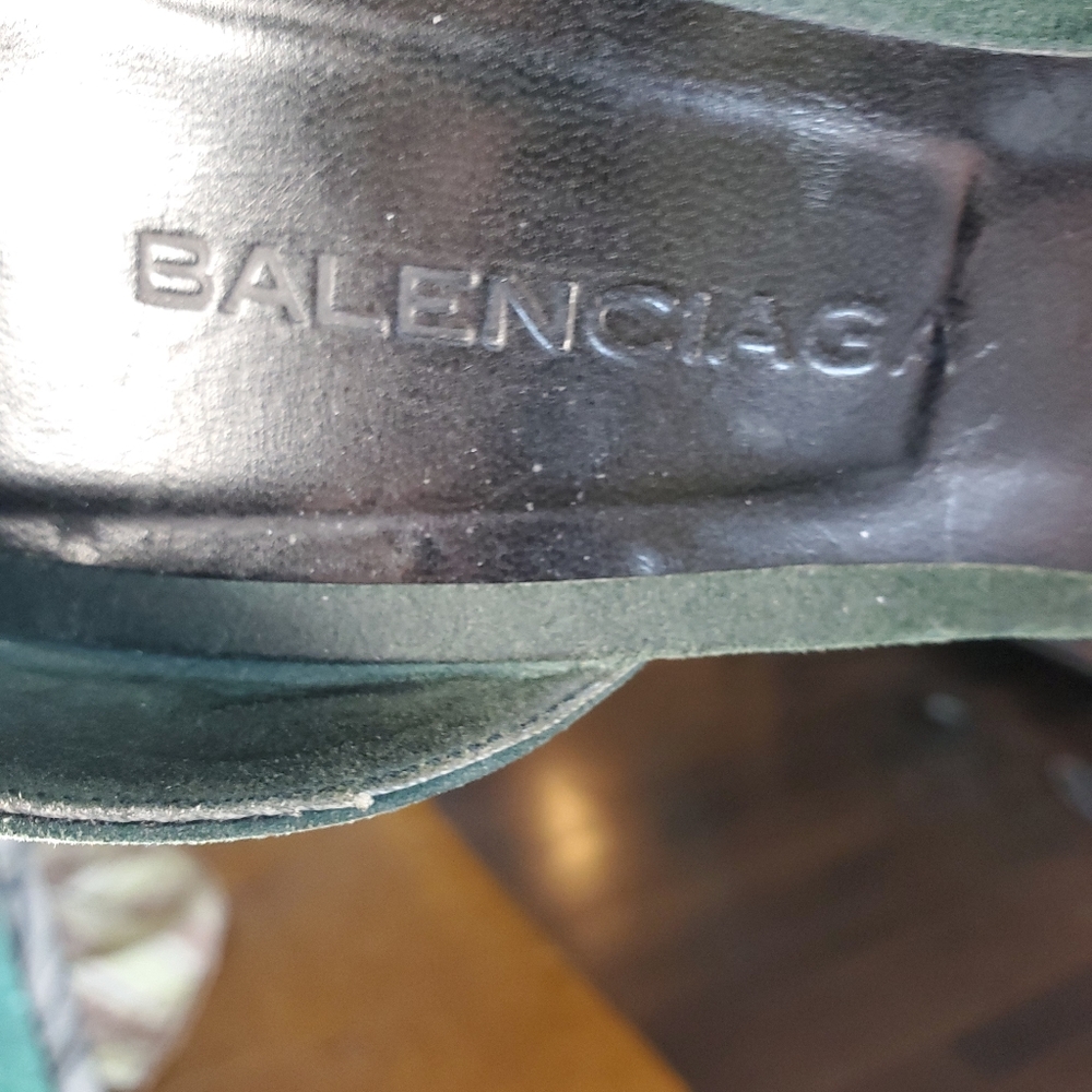 Balenciaga Green Suede Stiletto Heels 39 = US 9 - Picture 4 of 7